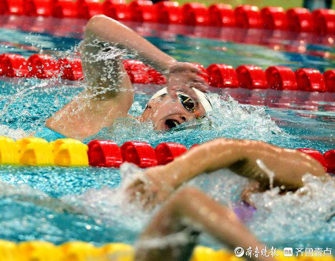 爱游戏体育地址-中国选手在游泳比赛中取得成功(中国选手在游泳比赛中取得成功的原因)