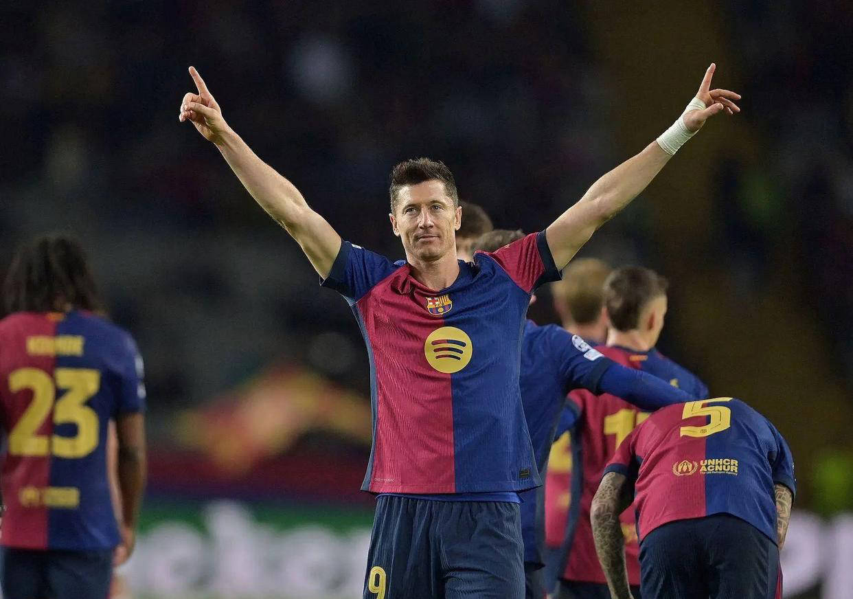 包含拉脱维亚队在欧洲预选赛中取得了令人满意的胜利的词条 包含拉脱维亚队在欧洲预选赛中取得了令人满意的胜利的词条