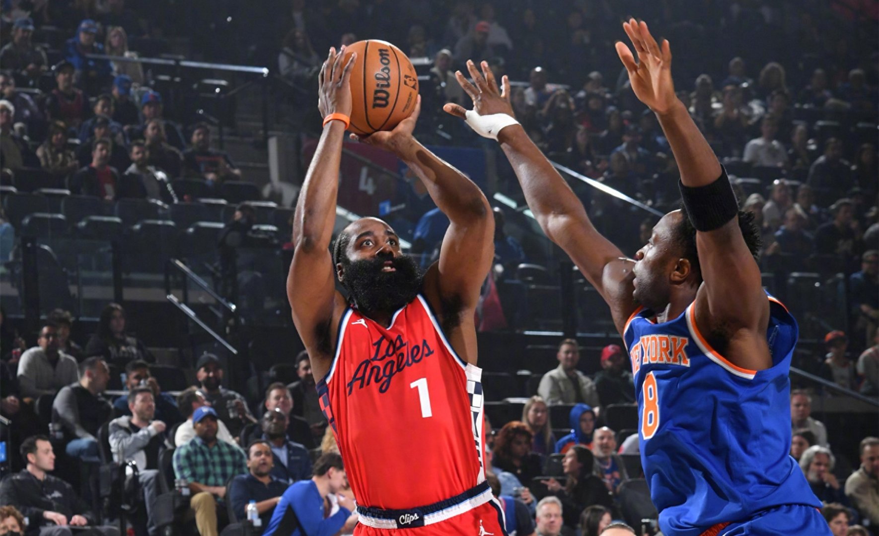 快船主场惊险击败活塞,喜迎两连胜(快船主场惊险击败活塞,喜迎两连胜的球员) 快船主场惊险击败活塞,喜迎两连胜(快船主场惊险击败活塞,喜迎两连胜的球员)