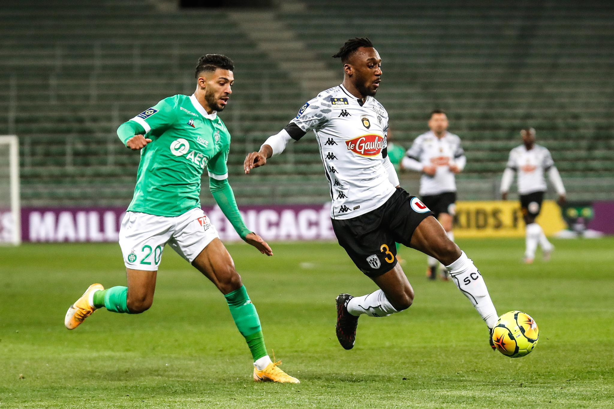 爱游戏app-包含梅斯球员受伤痛失机会，比赛失利的词条