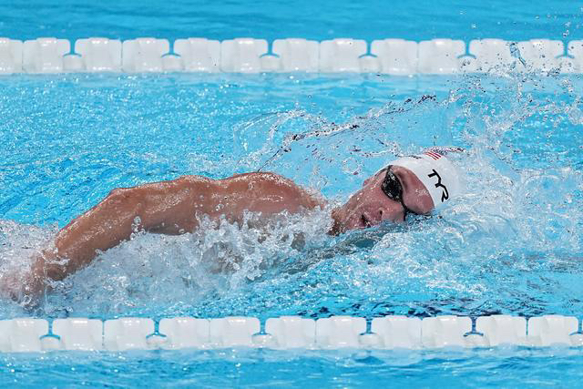 运动员在比赛中发挥出色，获得优异成绩(运动员在运动比赛中完成技术时所表现出的美)