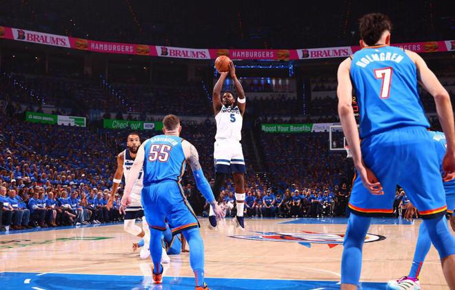 爱游戏中国官网-包含森林狼射手命中率飙升，成为得分王的词条