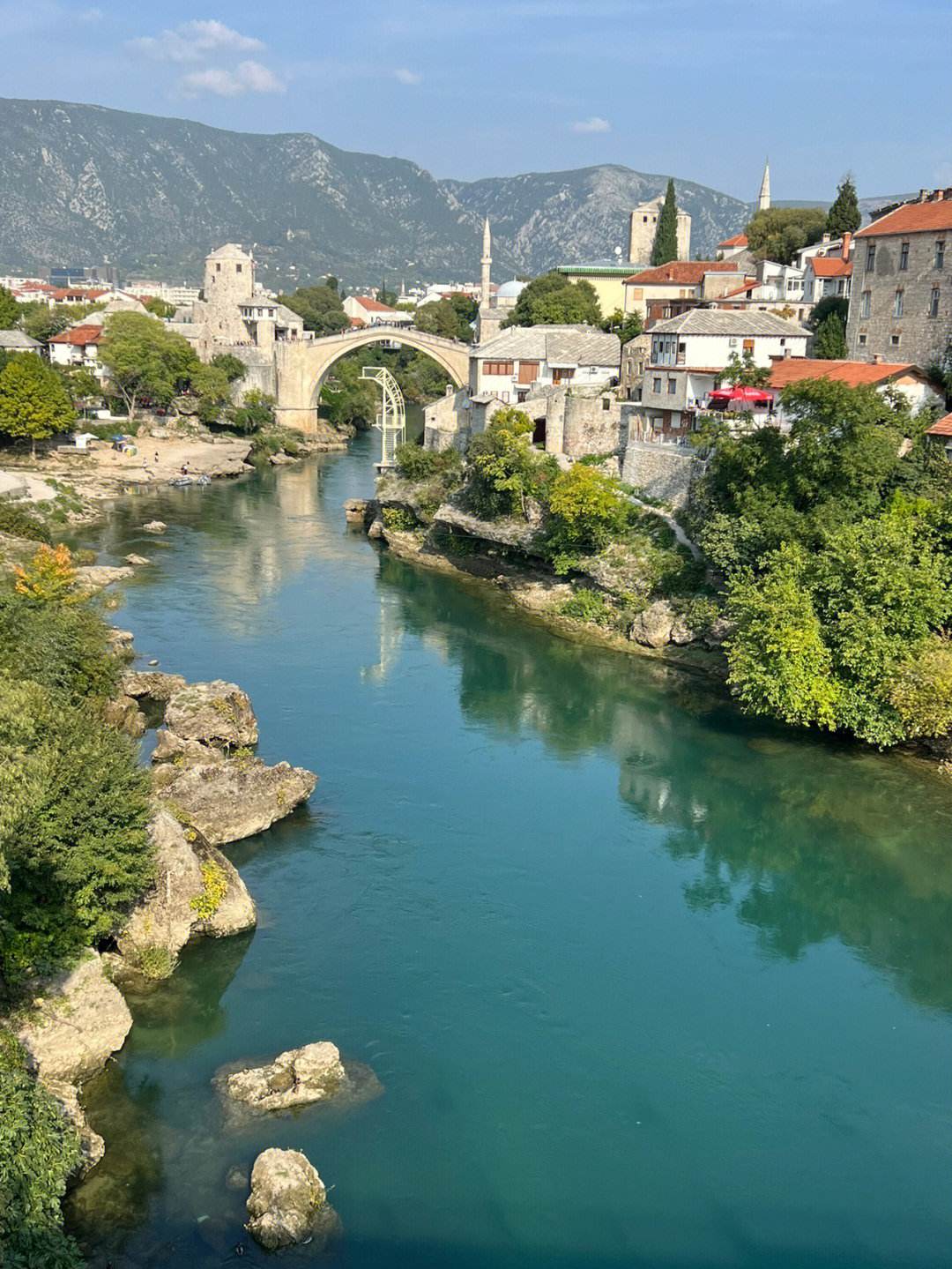 爱游戏中国官网-包含波斯尼亚和黑塞哥维那国家队实力不容小觑，迎接挑战信心十足的词条