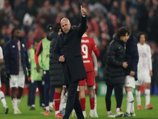 爱游戏体育平台-关于利物浦主帅遭遇执教困境，球迷期待队伍重回巅峰的信息