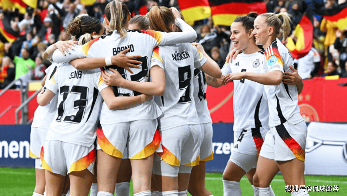 德国女足遭遇惨败在国际冠军赛中(连续三届无缘世界杯决赛,德国女足发展陷入内外交困) 德国女足遭遇惨败在国际冠军赛中(连续三届无缘世界杯决赛,德国女足发展陷入内外交困)