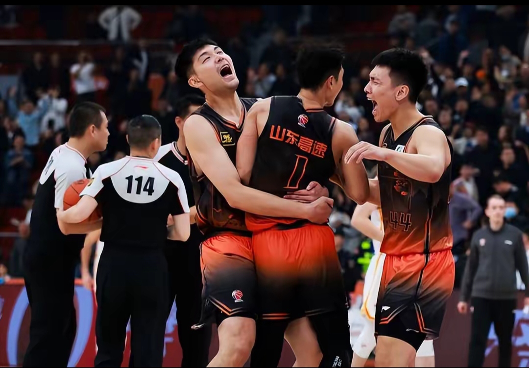 包含热血对拼:天津队对抗深圳队的词条 包含热血对拼:天津队对抗深圳队的词条