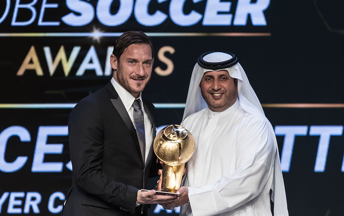 包含环球足球盛事!球员盛装登场奋力拼搏的词条 包含环球足球盛事!球员盛装登场奋力拼搏的词条