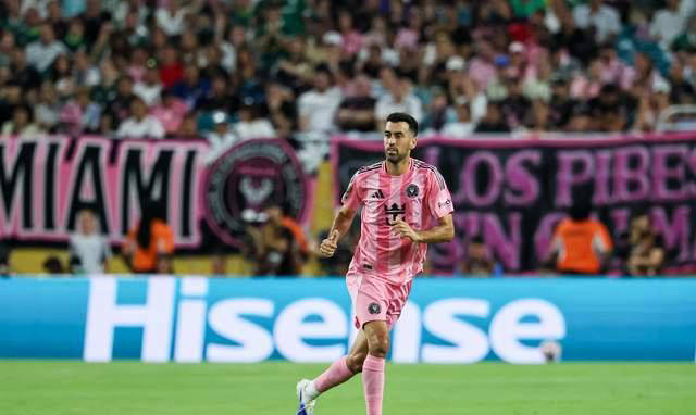 爱游戏体育链接-包含帕尔梅拉斯技战术演练密集，冲刺冠军全力以赴的词条