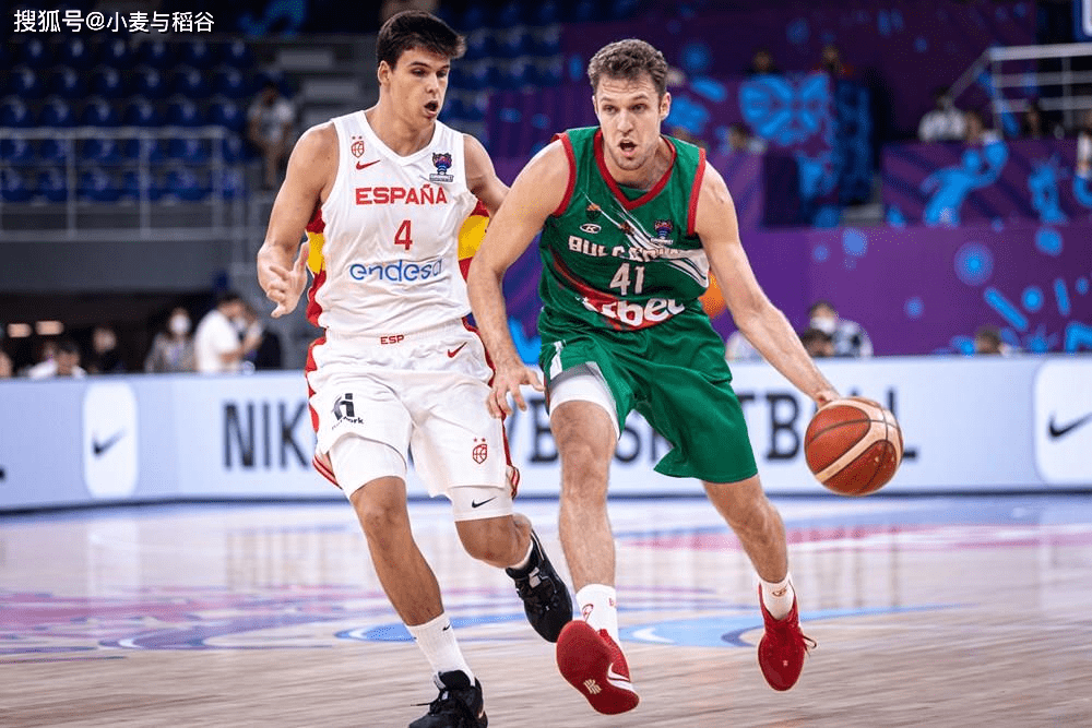 保加利亚篮球联赛球队引进新教练