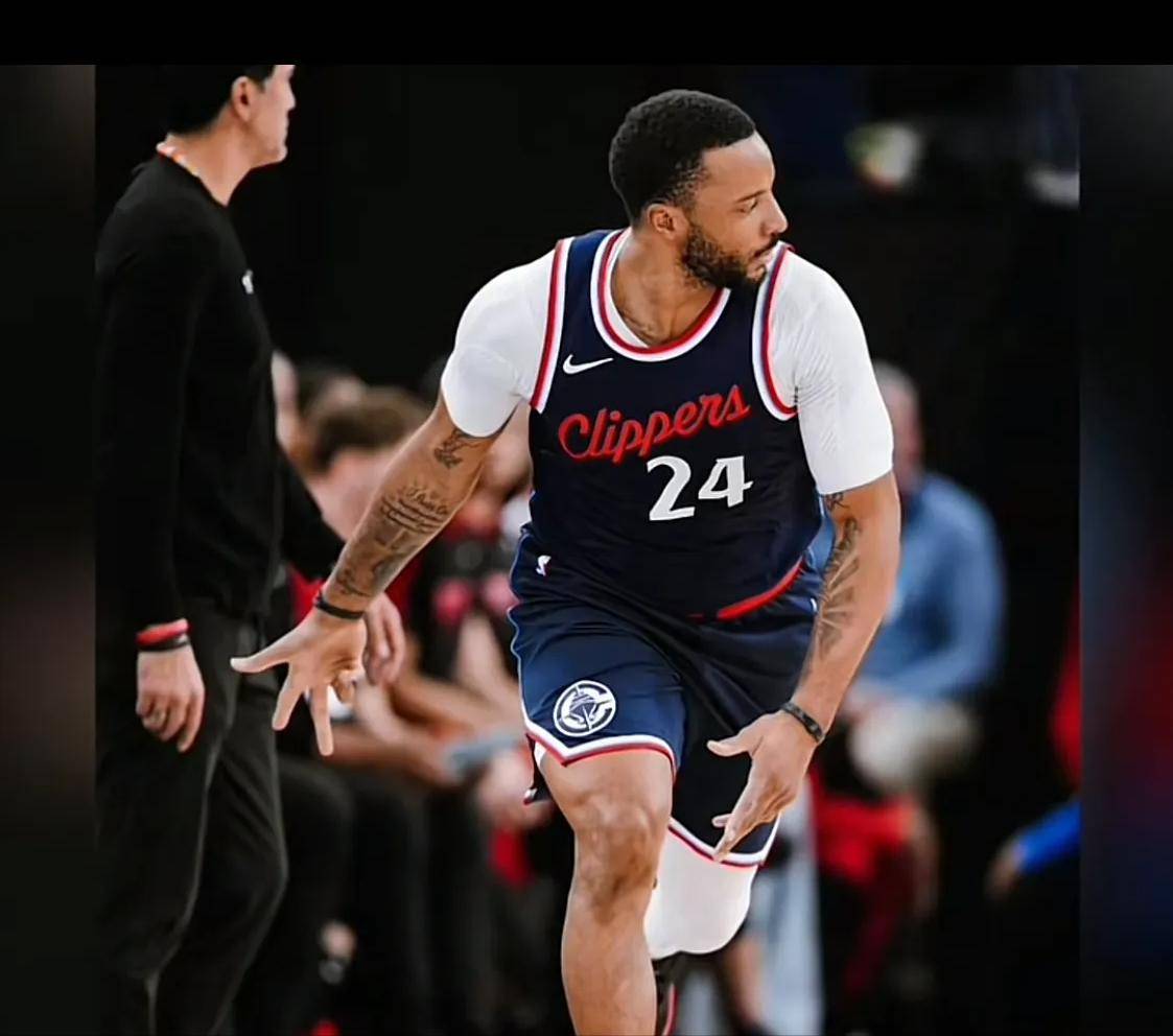 爱游戏-快船大将伤退！莱纳德带伤砍下关键得分的简单介绍