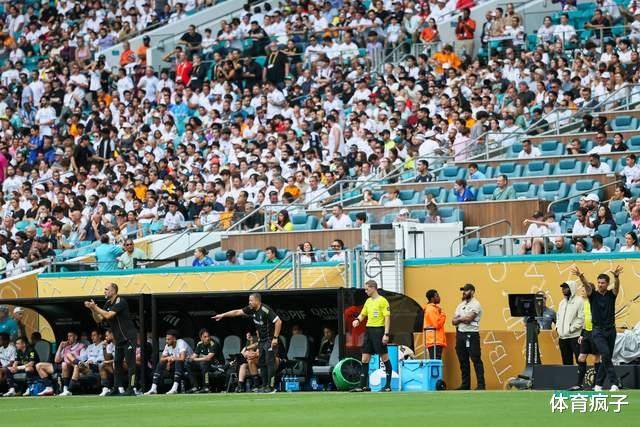 爱游戏体育网站-皇马中场球员送出妙传，助攻建功