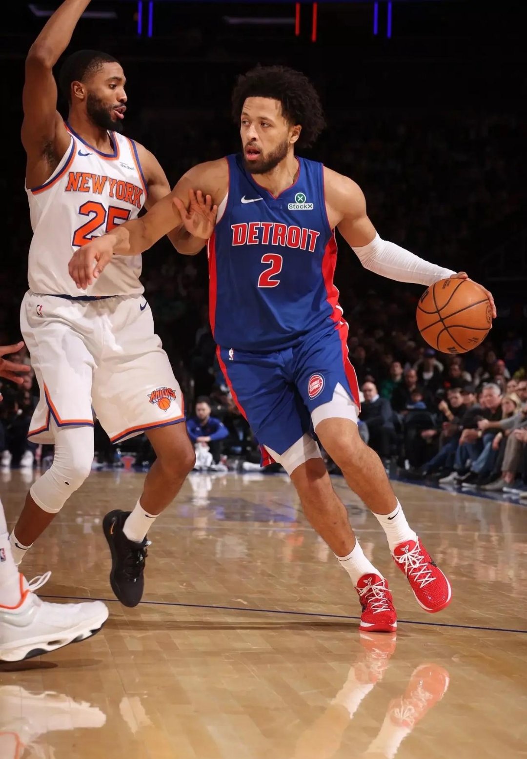 活塞不敌尼克斯，格林失误频频