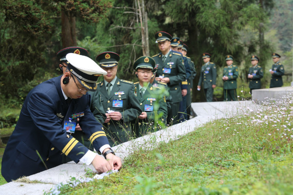 瓦伦西亚肩负伟大使命，备战下一场的简单介绍