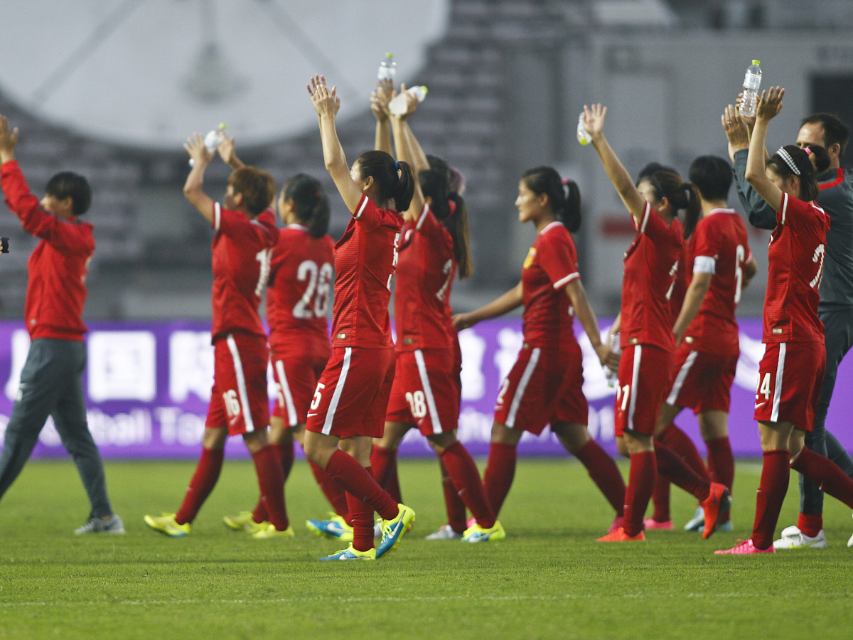 中国女足集训备战,冲击世界杯金牌 中国女足集训备战,冲击世界杯金牌