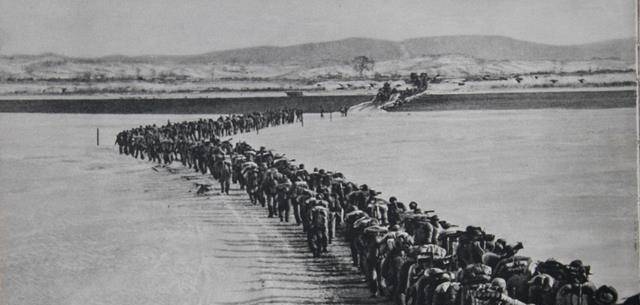 爱游戏官网入口-包含顽强抗争的壮士，为了胜利不惜一切代价！的词条