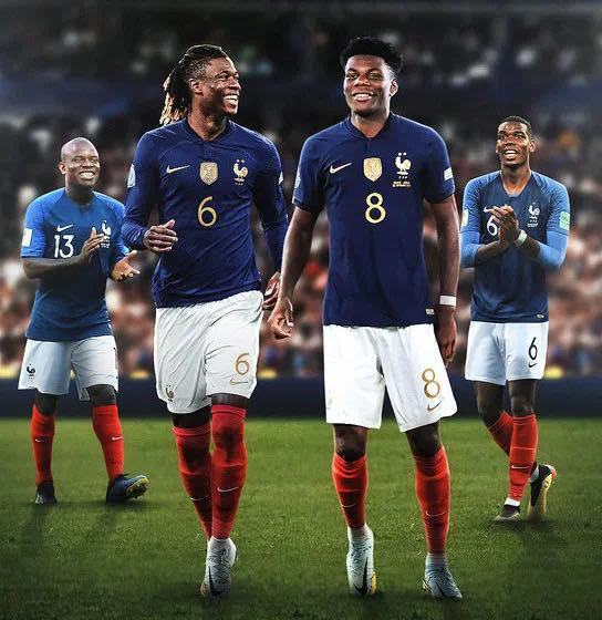 法国队连续三场胜利,稳坐领跑位置 法国队连续三场胜利,稳坐领跑位置