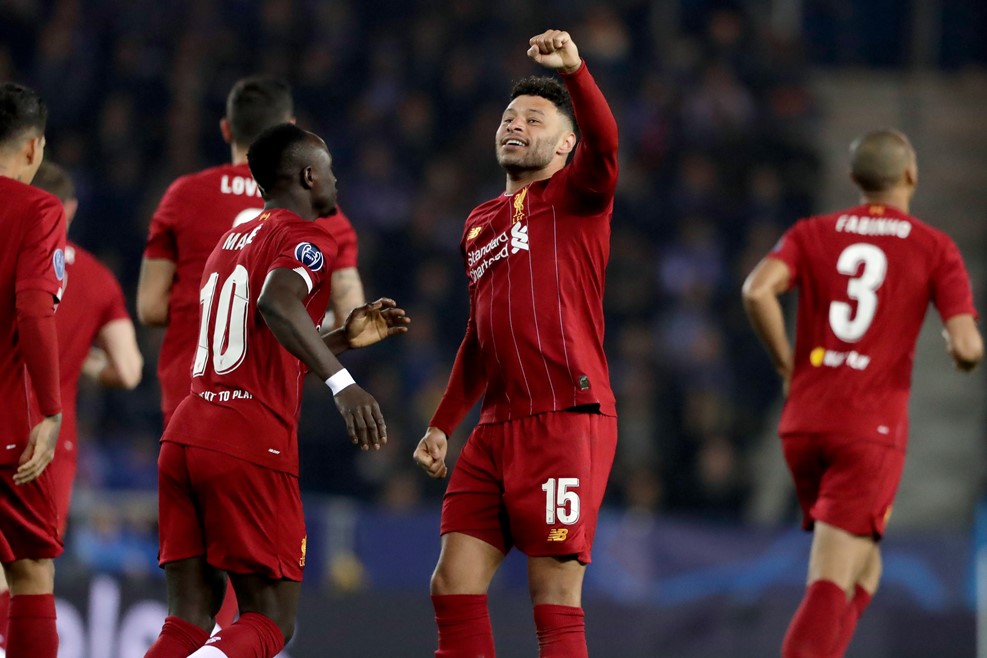 包含疯狂角逐：俄罗斯队以惊艳表现晋级的词条