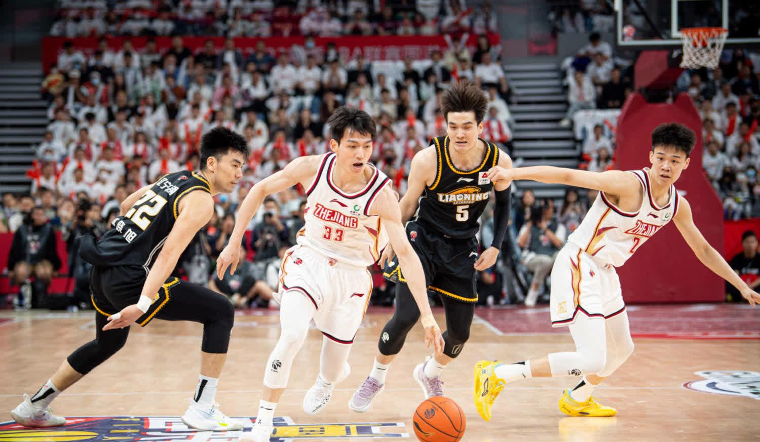 爱游戏体育下载-包含凭借一波浙江队，CBA季后赛成功高光操作，现场全场沸腾的词条