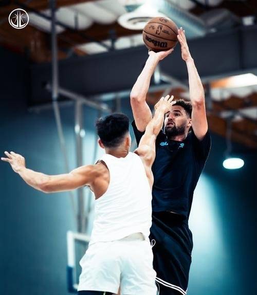 关于关键时刻不负众望，球队逆袭的信息