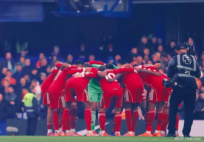 爱游戏网页版-利物浦主场惨败，遭遇联赛连败的简单介绍