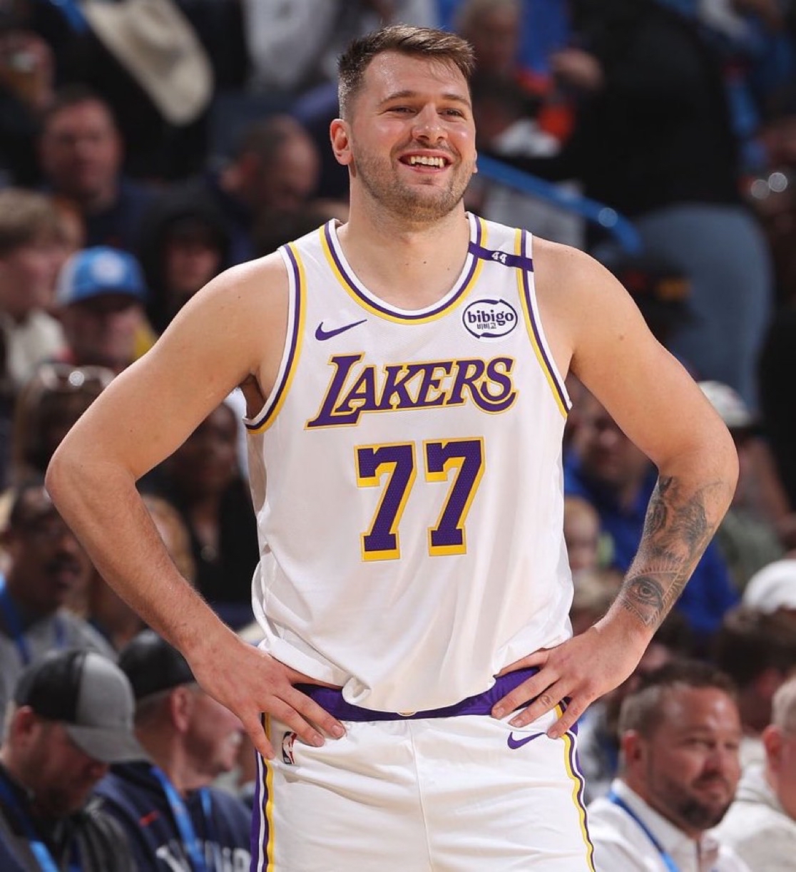 爱游戏亚洲官网-小牛轻取灰熊，东契奇全面碾压的简单介绍