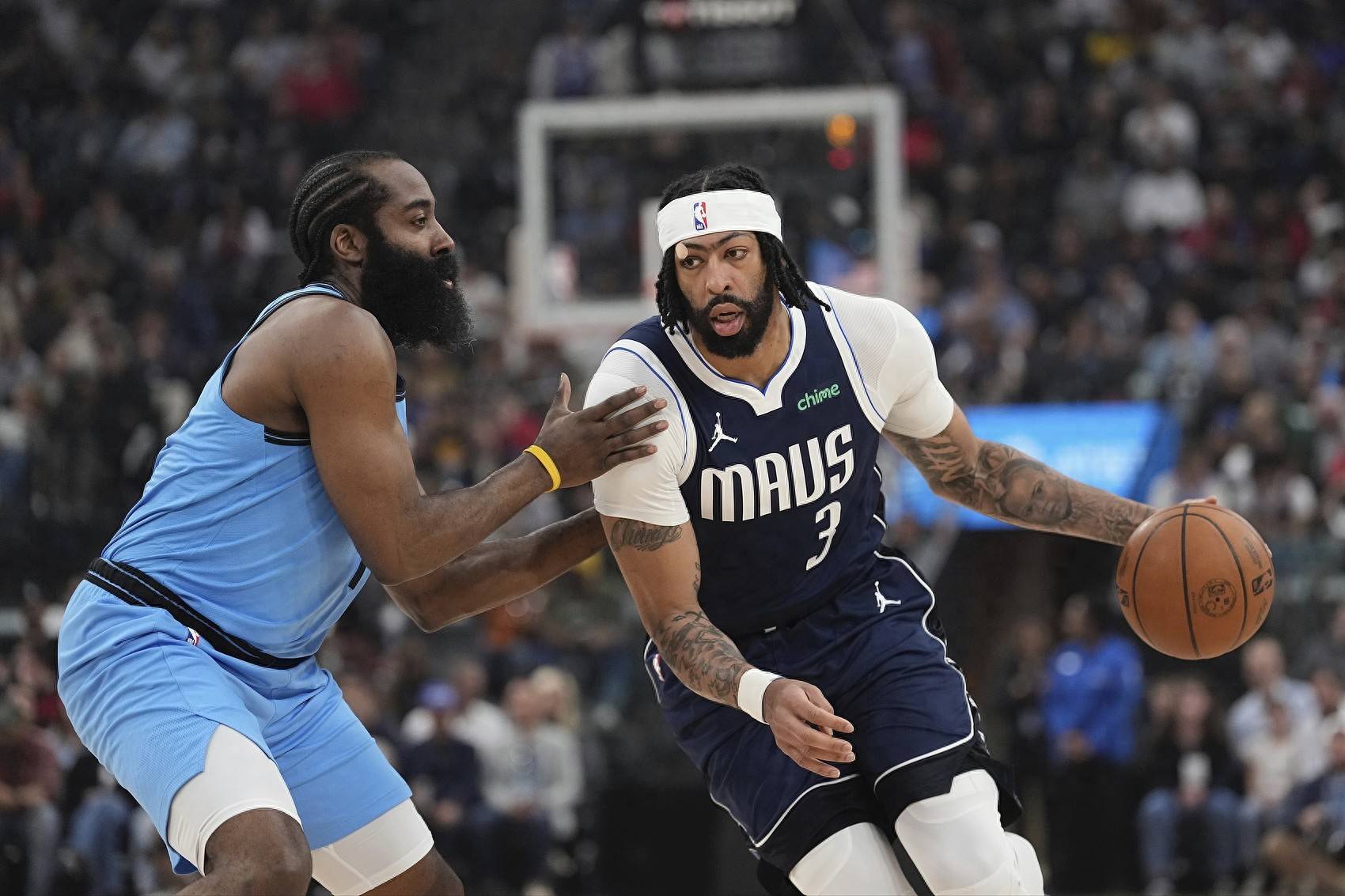 快船队双星联袂砍下+，轻松战胜对手