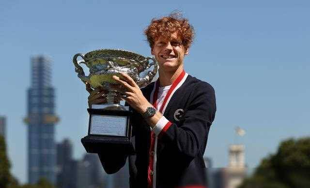 哈尔滨雄鹿回归巅峰,再次崭露头角的简单介绍 哈尔滨雄鹿回归巅峰,再次崭露头角的简单介绍