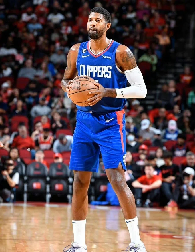 爱游戏官方入口-快船遭遇惨败，乔治表现逊色