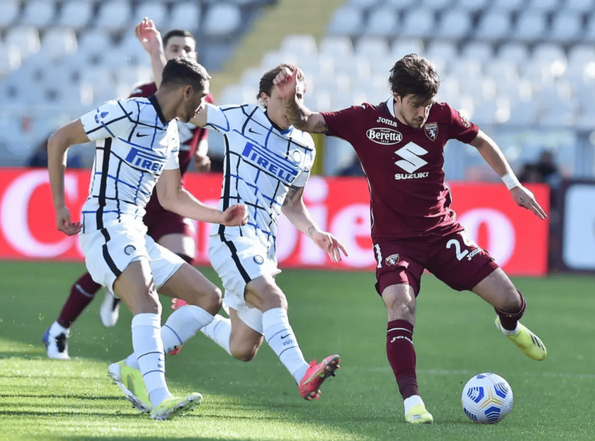 爱游戏网页版登录入口-场上对决：里昂挑战马赛，谁能占据上风？的简单介绍