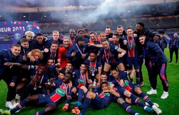 爱游戏官网-法甲竞争激烈，各队积分相差不大